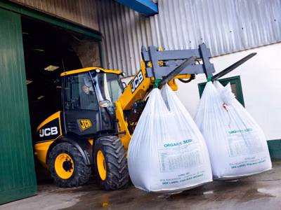 2026 JCB TM220 Agri 4
