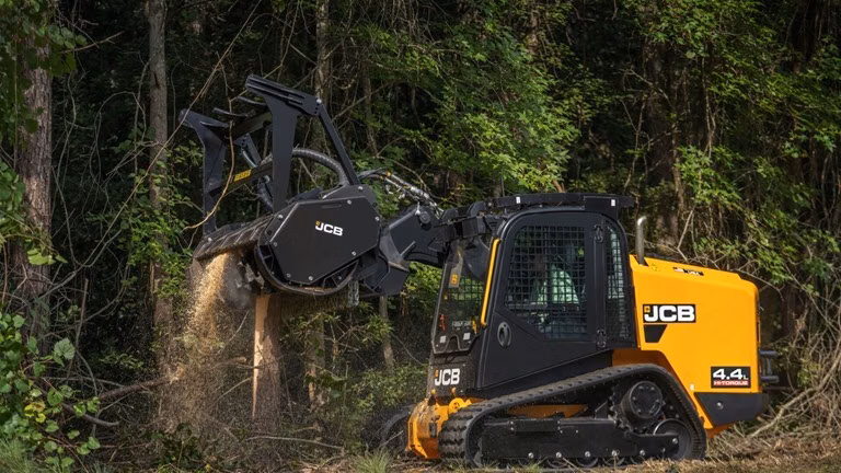 2026 JCB 400T - Image 2