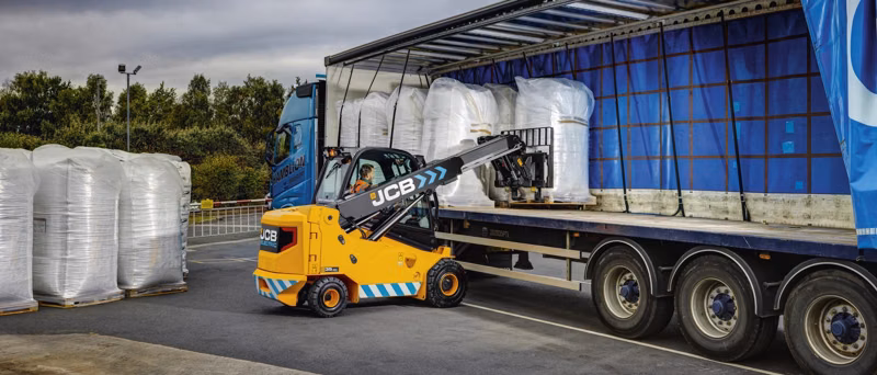 2026 JCB Teletruk Fork Carriage And Forks - Image 1